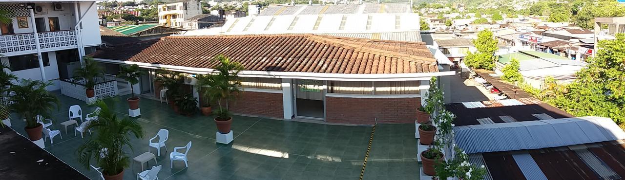 Hotel Royal Plaza Florencia (Caqueta) Exterior foto